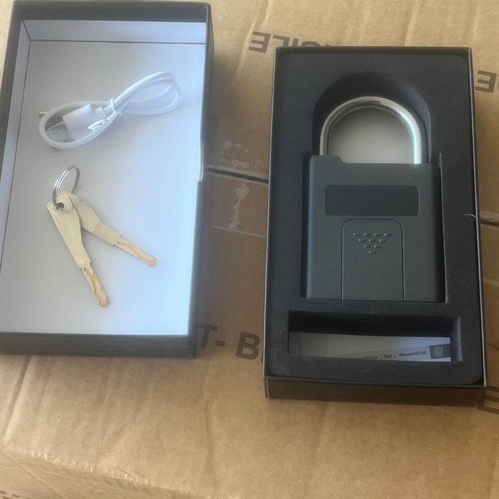 Smart Padlock with Fingerprint Access